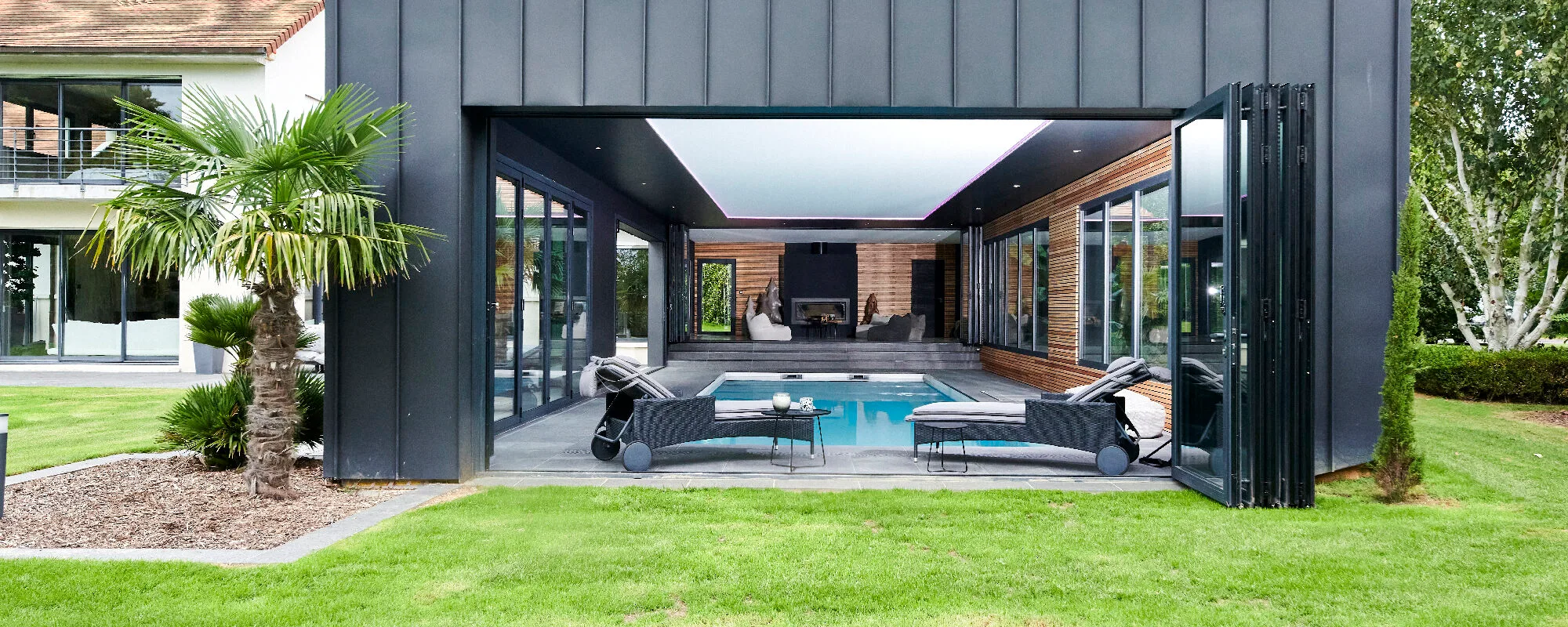 Piscine intérieure