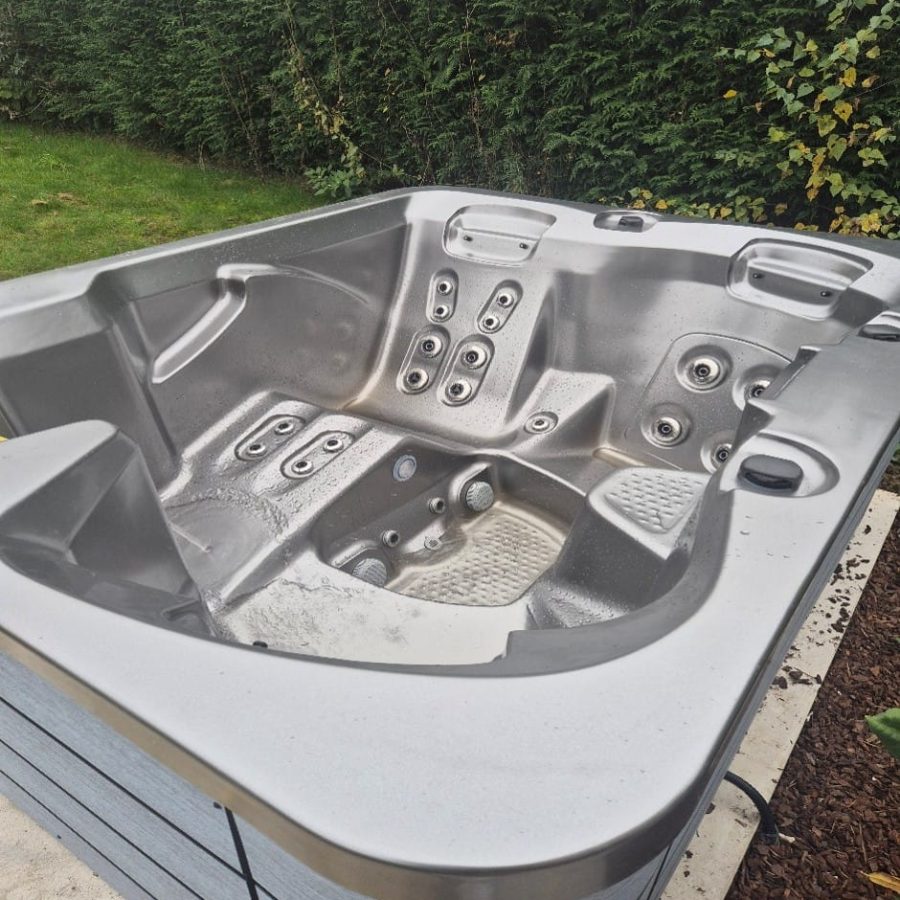 Spa 3 places à Nancy - Qualité Spa & Piscine